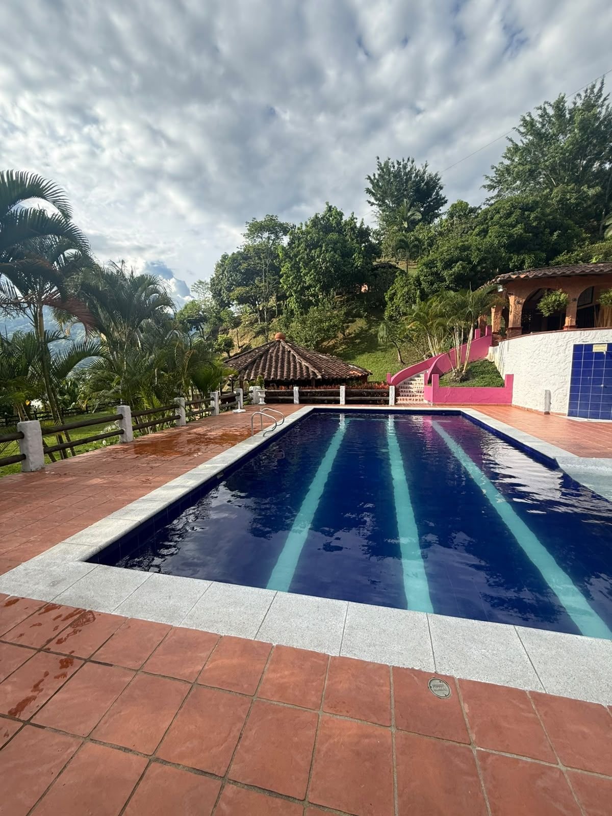 Finca 2110 en Girardota, foto 3