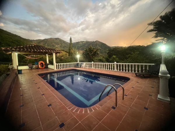 Finca código 5018 en San Jerónimo