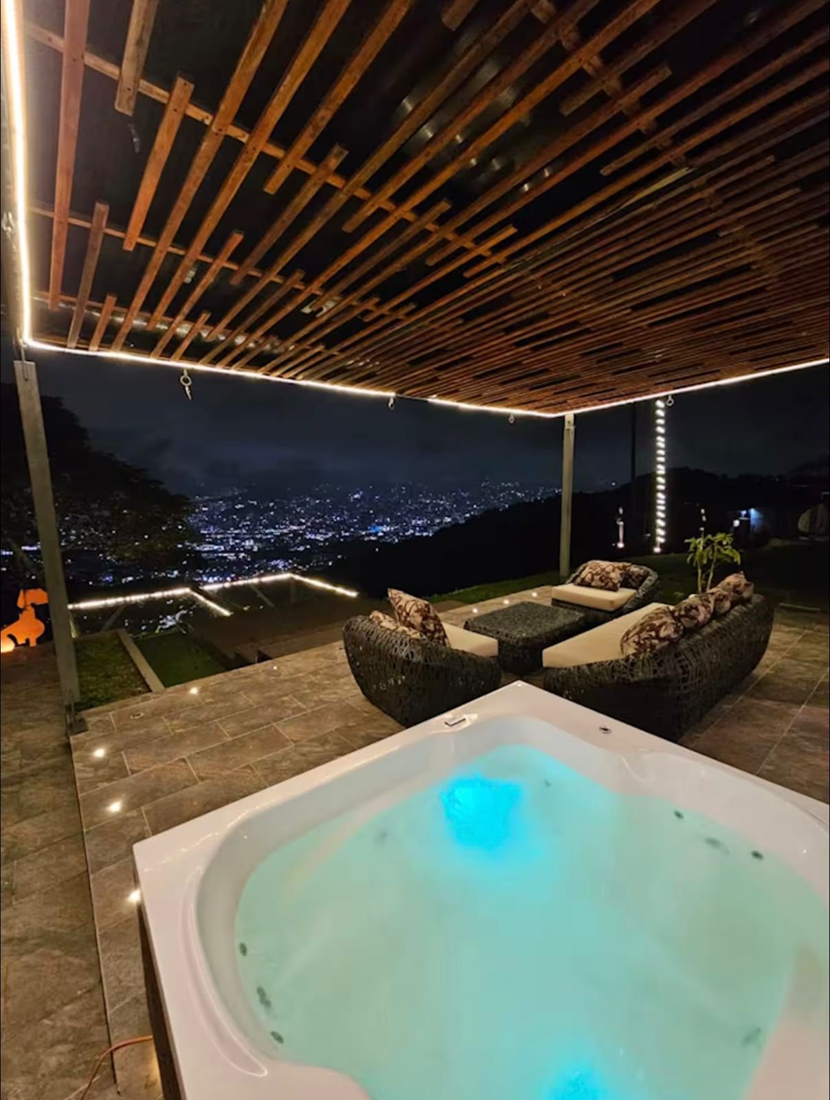 Plan pareja 9003 en Medellín, foto 1